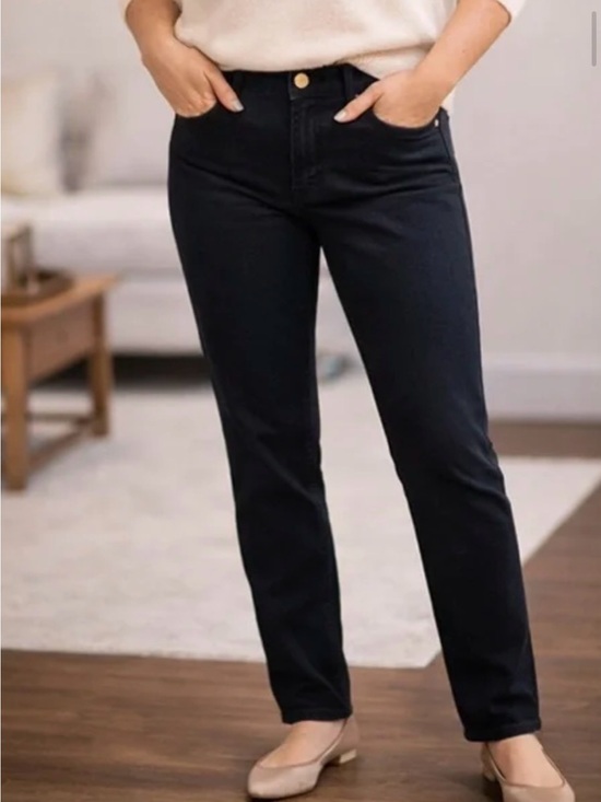 St John Sport Pants - St John Sport By Marie Gray  Black  Classic Straight Fit emblelished side jeans